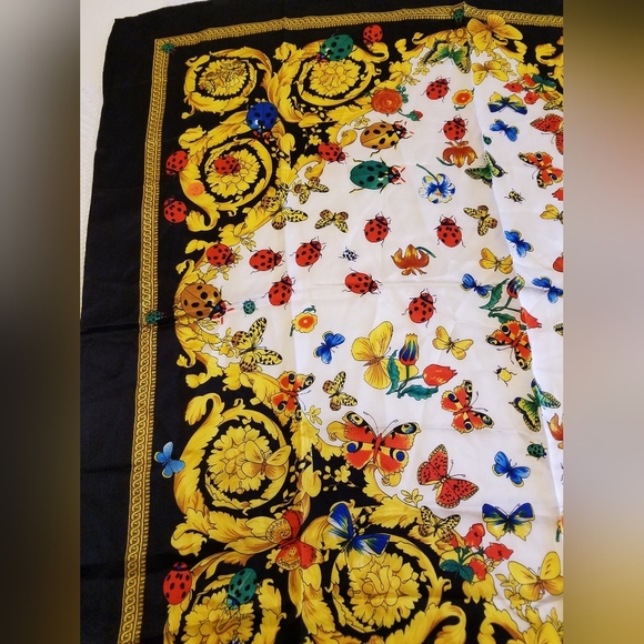Beautiful Vintage Foulard Scarf Lady Bug Butterfly Floral Pure Silk - Picture 3 of 11